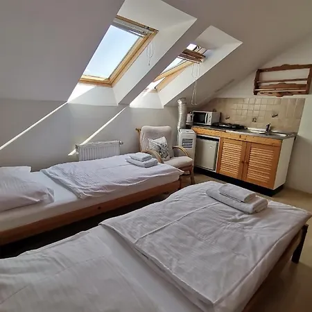 Pod Kostelíčkem Penzion