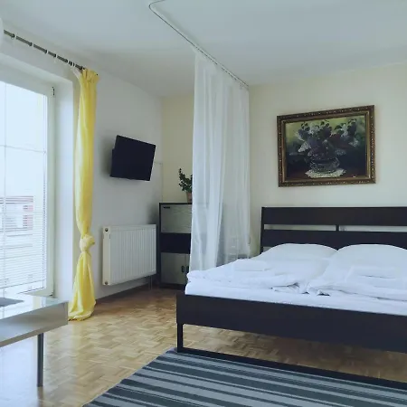 Pod Kostelíčkem