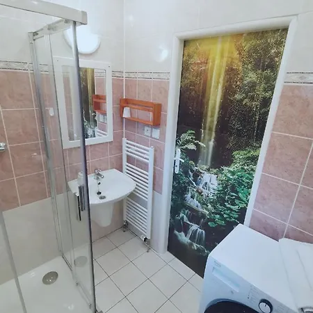 Pod Kostelickem بيت ضيافة Třebíč
