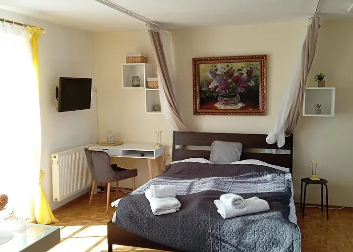 Pod Kostelickem Gasthuis 3*